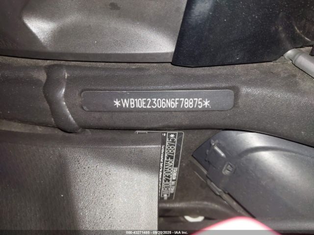 2022 BMW S 1000 WB10E2306N6F78875 Photo 9