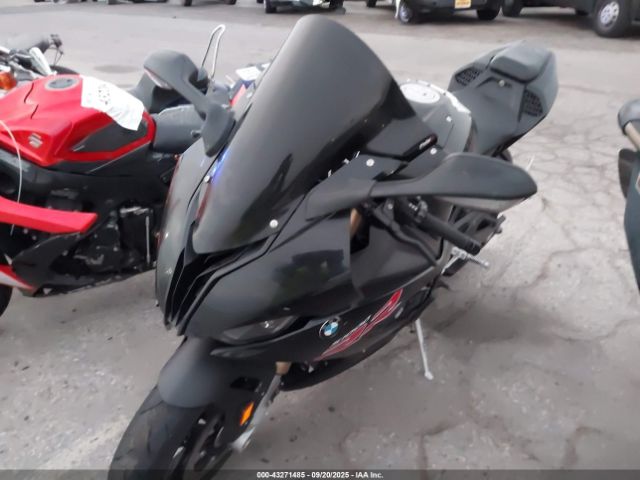 2022 BMW S 1000 WB10E2306N6F78875 Photo 1