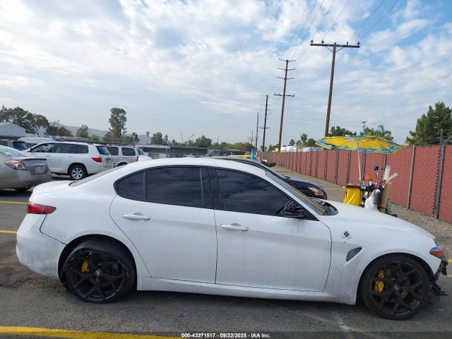 ZARFAMANXL7636404 Alfa Romeo giulia (952)