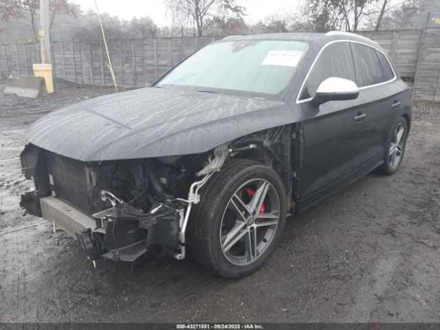 2018 AUDI SQ5 WA1A4AFY9J2240191 Photo 1