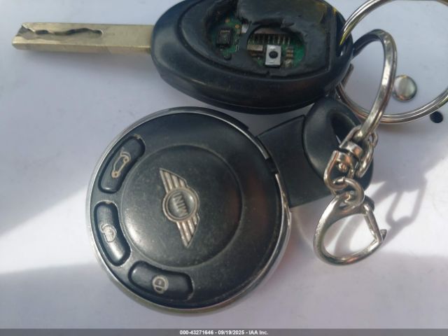 2004 MINI COOPER WMWRC33484TJ62085 Photo 10