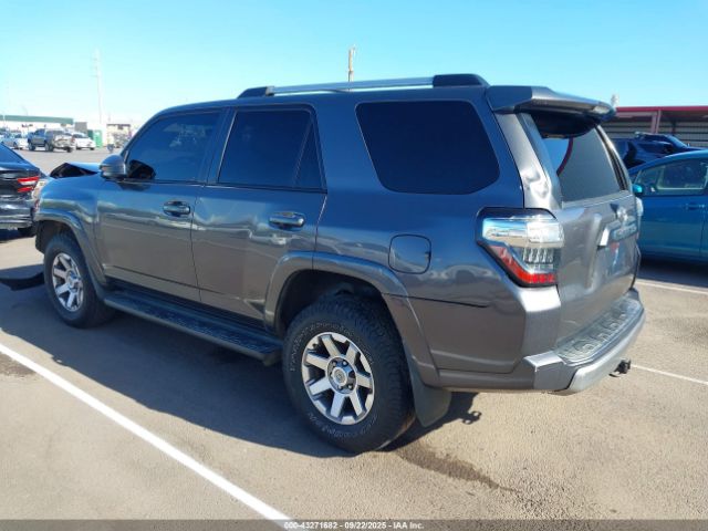 2014 TOYOTA 4RUNNER JTEBU5JR9E5166644 Photo 2