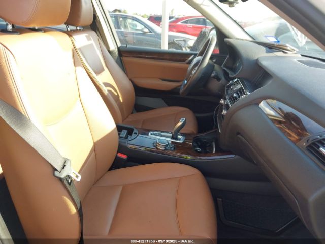 2015 BMW X3 5UXWX9C58F0D52464 Photo 4