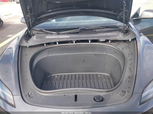 2024 TESLA MODEL 3 5YJ3E1EA1RF742864 Photo 9