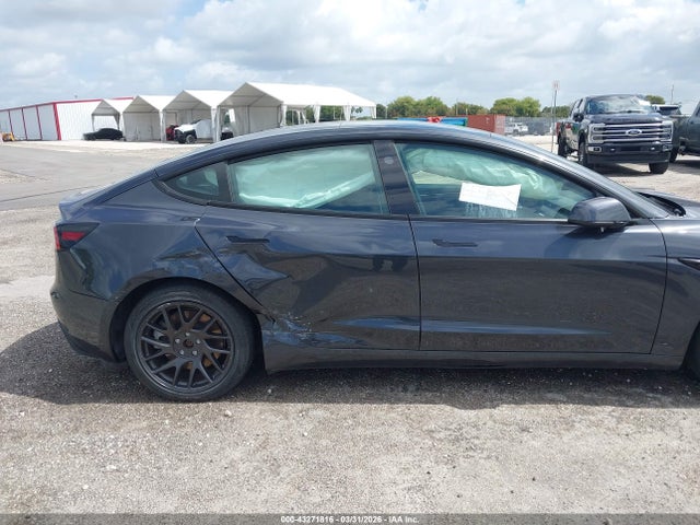 2024 TESLA MODEL 3 5YJ3E1EA1RF742864 Photo 5