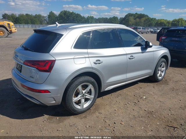 2021 AUDI Q5 WA1AAAFY1M2051905 Photo 3