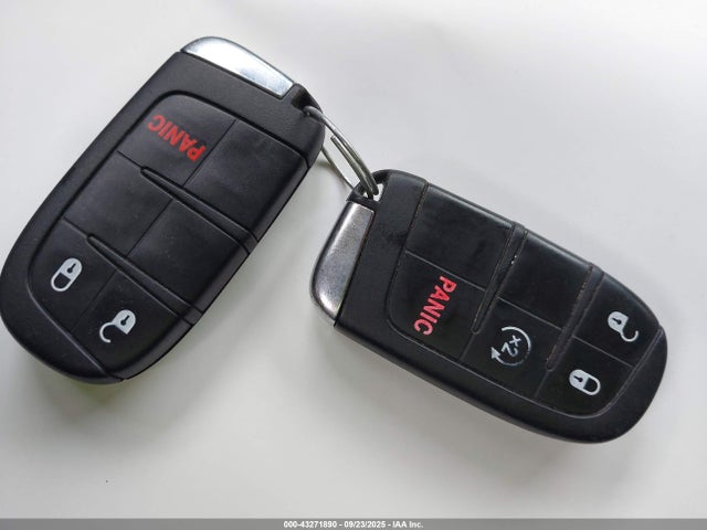 ZACNJBC11KPK06487 Jeep 2019