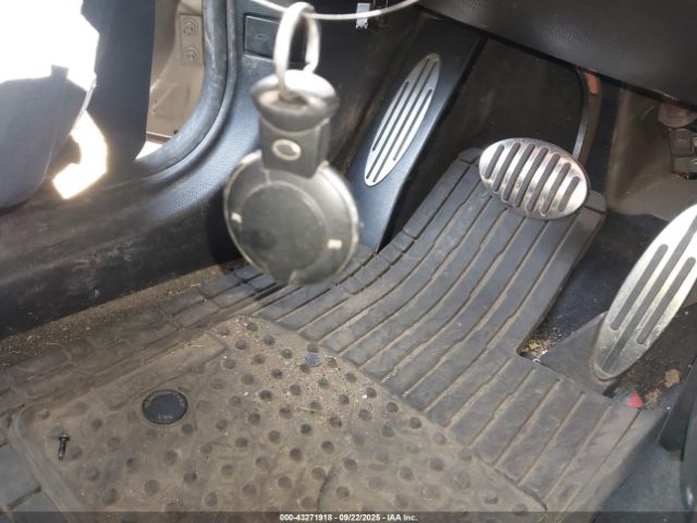 2009 MINI COOPER S WMWMF73549TW87234 Photo 10