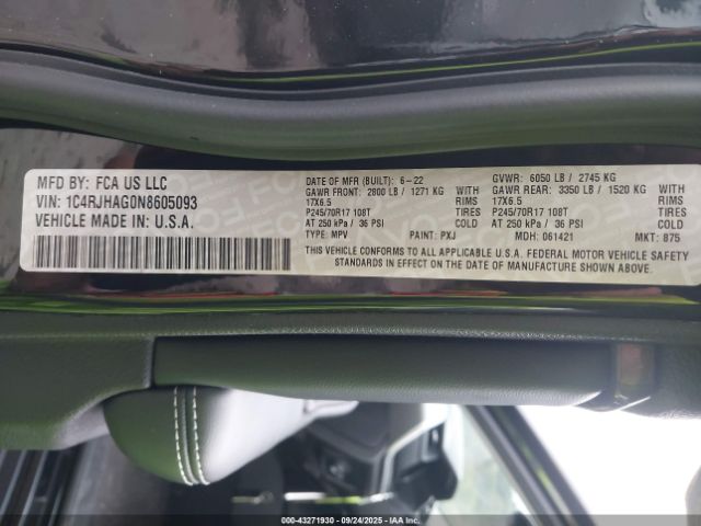 2022 JEEP GRAND CHEROKEE 1C4RJHAG0N8605093 Photo 8