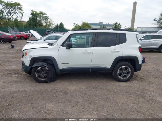 Jeep Renegade 2017 ZACCJBAB0HPE70900 Image 14