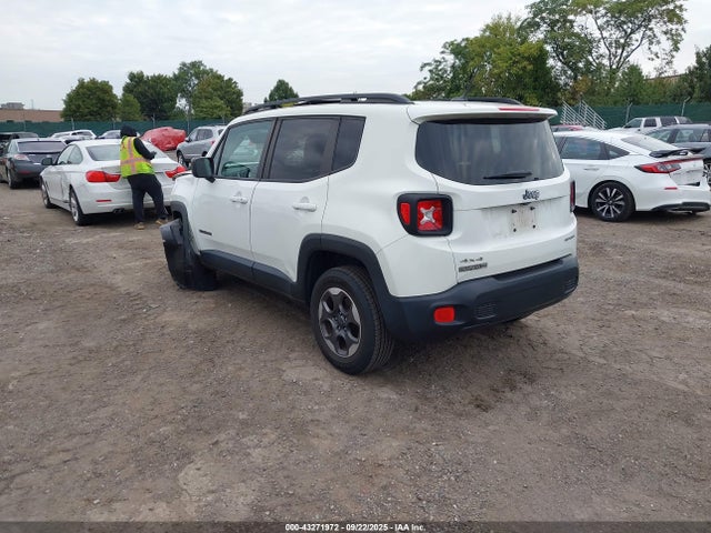 Jeep Renegade 2017 ZACCJBAB0HPE70900 Image 3