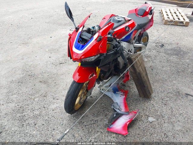 JH2SC7770JK100088 Honda Sc77e-5000001