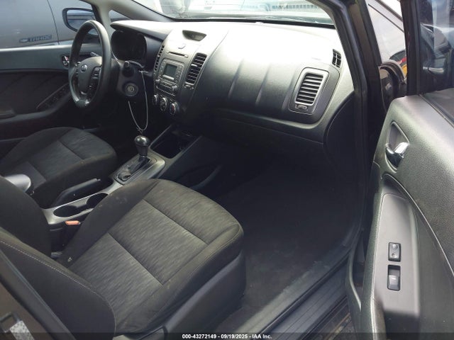 Продаж на аукціоні авто 2016 Kia Forte Lx, vin: KNAFK4A64G5461436, номер лоту: 43272149