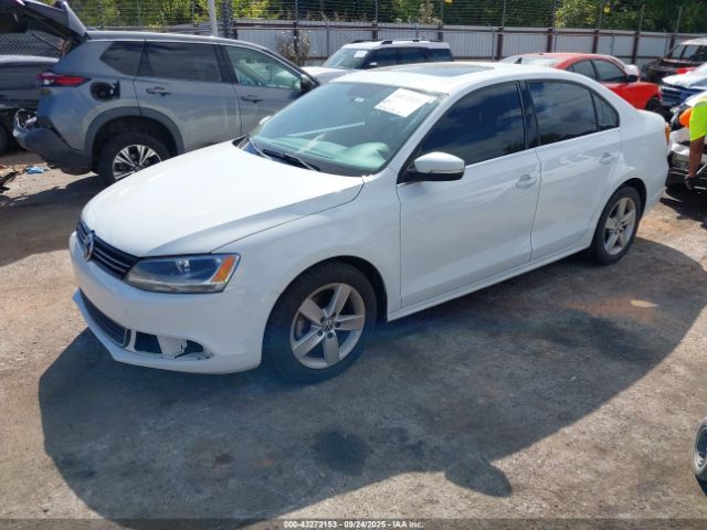 2014 VOLKSWAGEN JETTA 3VWLL7AJ0EM409900 Photo 1