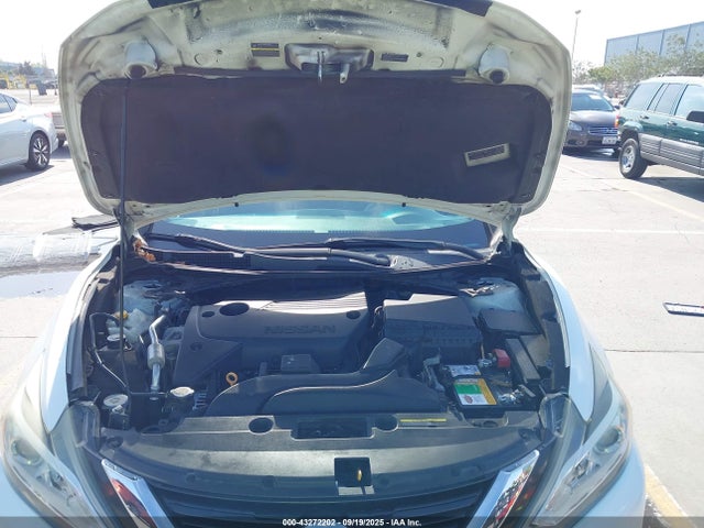1N4AL3AP4GN312611 Nissan 2016