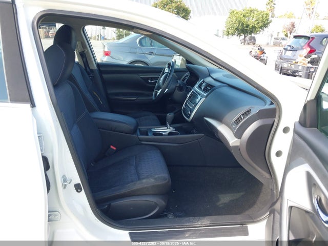 1N4AL3AP4GN312611 Nissan 2016