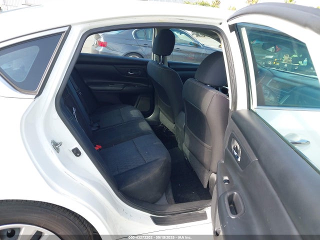1N4AL3AP4GN312611 Nissan 2016