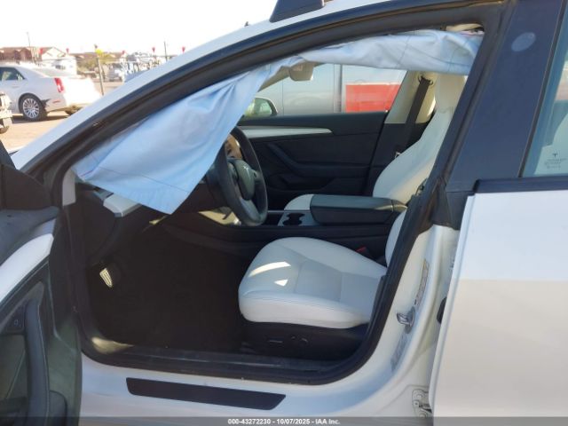 2023 TESLA MODEL 3 5YJ3E1EB6PF608373 Photo 4