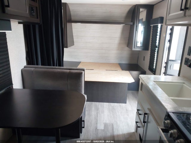 1UJBJ0BM1N17N0692 Jayco 224bh Jayflight Slx