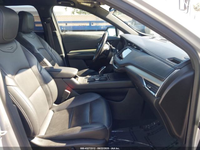 2022 CADILLAC XT4 1GYFZDR47NF134712 Photo 4