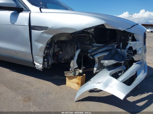 2018 JAGUAR F-PACE SADCK2FX4JA265978 Photo 5