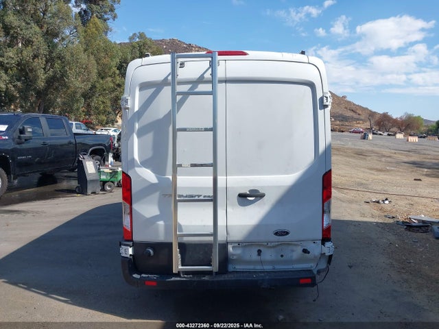 Ford 2017 2017 1FTYR2CM2HKA11911 Image 16
