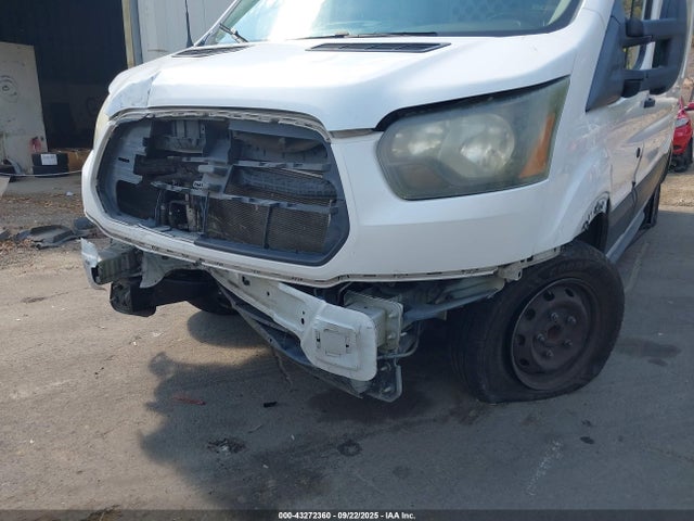 Ford 2017 2017 1FTYR2CM2HKA11911 Image 6