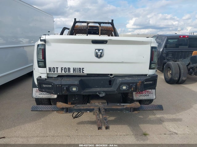 2015 Ram 3500 Tradesman მანქანა იყიდება აუქციონზე, vin: 3C63RPGL2FG681107, აუქციონის ნომერი: 43272432