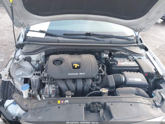 5NPD84LF8JH274200 Hyundai mpi nu
