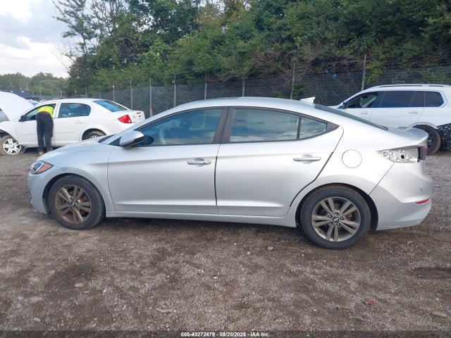 5NPD84LF8JH274200 Hyundai mpi nu
