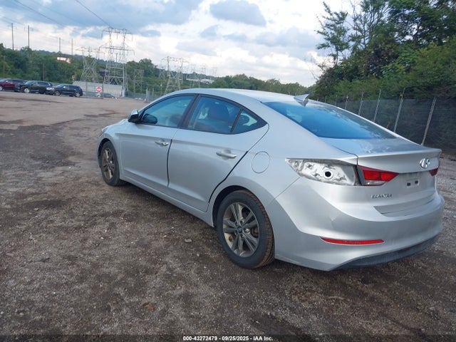 5NPD84LF8JH274200 Hyundai mpi nu