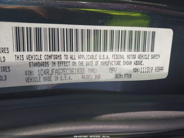 2014 JEEP GRAND CHEROKEE 1C4RJFAG7EC361833 Photo 8