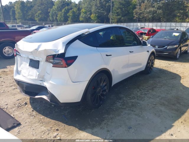2022 TESLA MODEL Y 7SAYGDEF0NF399703 Photo 3