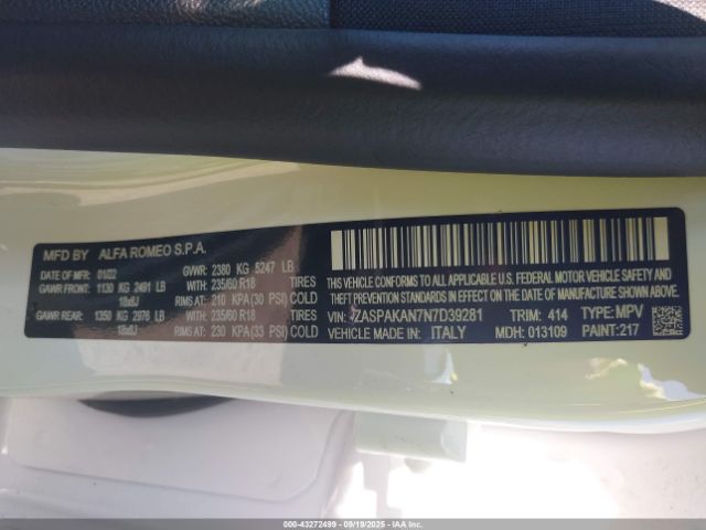 2022 ALFA ROMEO STELVIO ZASPAKAN7N7D39281 Photo 8