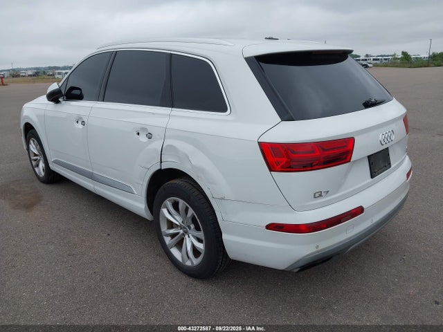 2018 AUDI Q7 WA1AAAF73JD053470 Photo 2
