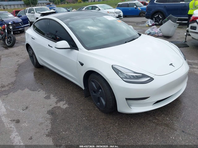 2022 TESLA MODEL 3 5YJ3E1EB1NF243582 Photo 0