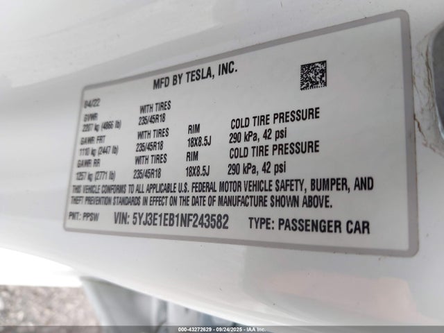2022 TESLA MODEL 3 5YJ3E1EB1NF243582 Photo 8