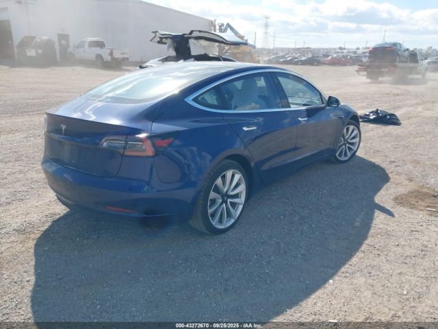 2018 TESLA MODEL 3 5YJ3E1EB4JF097771 Photo 3