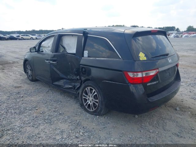 2011 HONDA ODYSSEY 5FNRL5H68BB004967 Photo 2