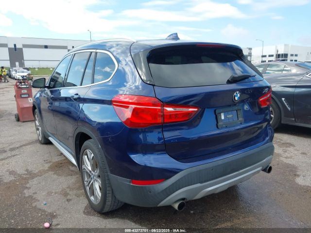 2017 BMW X1 WBXHU7C33HP924959 Photo 2