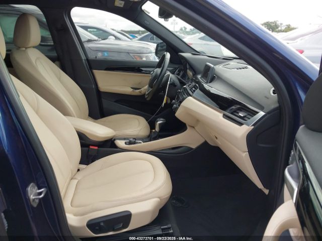 2017 BMW X1 WBXHU7C33HP924959 Photo 4