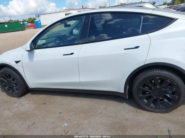 7SAYGDEE9PA103505 Tesla 2023