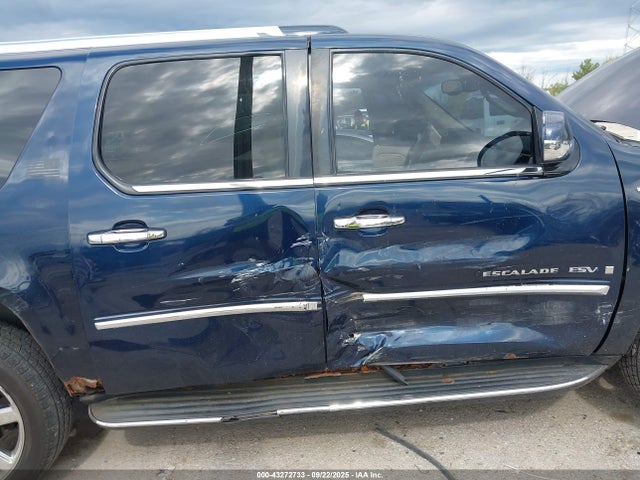 2007 CADILLAC ESCALADE ESV 1GYFK66887R206459 Photo 5