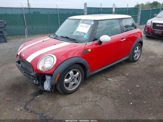 2009 MINI COOPER WMWMF33509TT69846 Photo 1