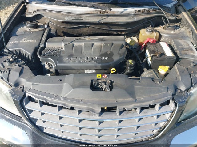 2005 CHRYSLER PACIFICA 2C8GM68455R299946 Photo 9