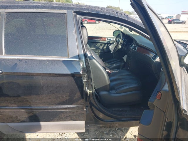 2005 CHRYSLER PACIFICA 2C8GM68455R299946 Photo 4