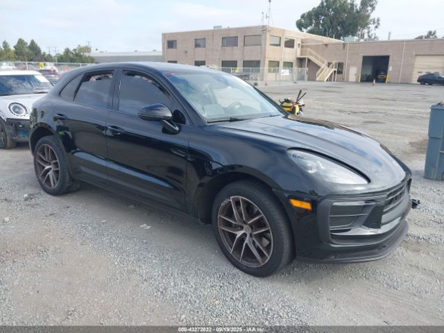 2022 PORSCHE MACAN WP1AA2A5XNLB06046