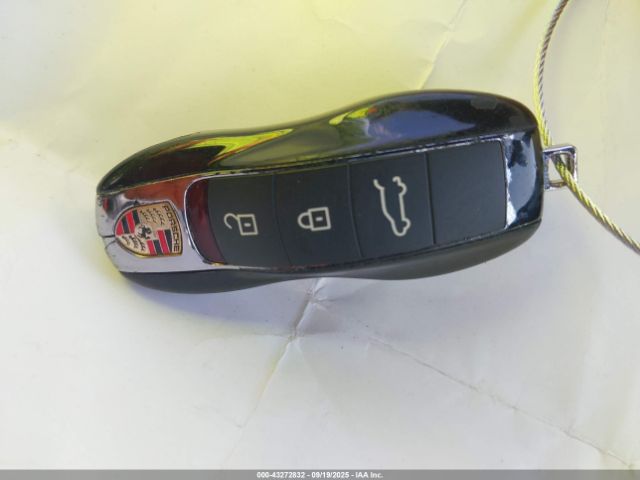 2022 PORSCHE MACAN WP1AA2A5XNLB06046 Photo 10