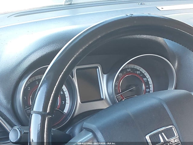 3C4PDCGGXJT475747 Dodge Journey Crossroad