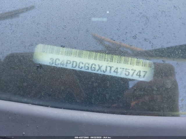 3C4PDCGGXJT475747 Dodge Journey Crossroad